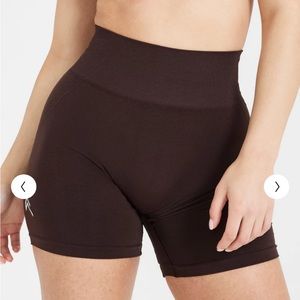 EFFORTLESS SEAMLESS SHORTS